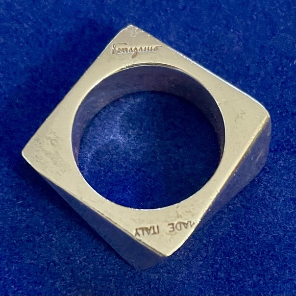 Ferragamo Square Silver Ring size7